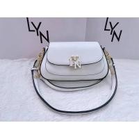 ราคา LYN งานแท้ outlet มีบริการเก็บปลายทางค่ะ (24205828855)