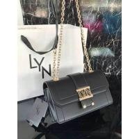 ราคา Lyn กระเป๋าสะพายข้าง ทรงสวยน่ารักรุ่นใหม่ (19578078621)