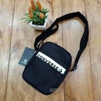 ราคา กระเป๋าสะพายข้าง กระเป๋าคอนเวิร์ส CONVERSE REVOLUTION MINI BAG 12 6001359 กระเป๋า พร้อมส่ง (22393789217)