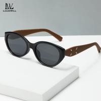 ราคา แว่นตาใส่วิ่งปั่นจักรยานสำหรับผู้ชายผู้หญิงกรอบแฟชั่นแว่นกันแดดทรงรีแนวย้อนยุคของแว่นตาโพลาไรซ์โพลาไรซ์ของหลุยส์ UV400แว่นกันแดดแบบไม้ขาผิวหยาบ (24656962380)