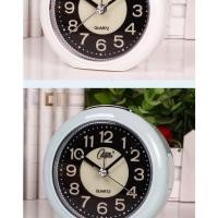 ราคา ส่งฟรี C2360 นาฬิกาปลุกตั้งโต๊ะ ขนาดเล็ก SEIKO เครื่องเดินเรียบไร้เสียงรบกวน มีไฟแบ็คไลท์ (23304964727)