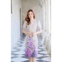 ราคา เดรสผ้าไทย ผ้าปาเต๊ะอินโดแท้ คอเอียงกุ้นกระดุมปั้ม พร้อมส่ง (23309409337)