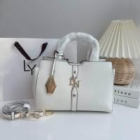 ราคา กระเป๋าสะพายข้างลิน Lyn ล439 (24282997096)