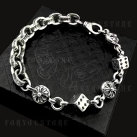 ราคา สร้อยข้อมือโครมฮาร์ท แฟชั่นหรูหรา พร้อมกล่องใส่ สำหรับทุกโอกาส พร้อมจัดส่งฟรี (22794970032)