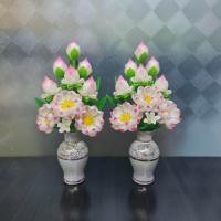 ราคา แจกันดอกบัวพับดินปั้น 9 ดอก สูง 9 นิ้ว จัดใส่แจกันมุก ดอกไม้ไหว้พระ ดอกบัว 9 ดอก สินค้าตรงปกทั้งดอกไม้แล้วแจกันค่ะ (24553669621)