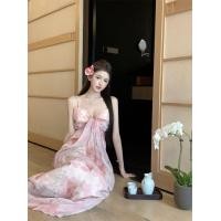 ราคา ชุดเดรสยาวผ้าชีฟองสไตล์ฝรั่งเศส ชุดเดรสยาวผ้าชีฟองลายดอกไม้สไตล์ใหม่สำหรับผู้หญิง ชุดเดรสยาวสายเดี่ยว ชุดเดรสยาวฤดูร้อน (21979865303)