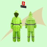 ราคา ชุดกันฝนแบบเสื้อ กางเกงสีเขียว BEST ONE รุ่น RG07 ชุดกันฝน เสื้อกันฝน เสื้อกันฝนมีแถบสะท้อนแสง ชุดกันฝนผ้า PVC (181955042)