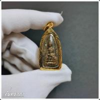 ราคา พระรอดลำพูนพิมพ์เล็ก เชื้อชินสนิมแดง กรุวัดมหาวัน เลี่ยมกรอบทองไมคร่อนอย่างดี จันทราภา (16988500339)