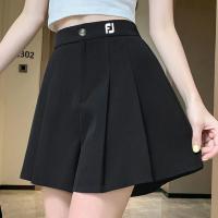 ราคา 2023 Summer Plus Size Golf Black Pleated Shorts Women High Waist Outer Wear Slimmer Look Wide Leg Pants A Line Casual Hot Pants (21836673823)