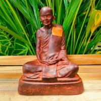 ราคา หลวงปู่มั่น ภูริทัตโต วัดป่าสุทธาวาส มวลสารเนื้อหินศิลาแลง หน้าตัก5นิ้ว เก่าขลังผสมมวลสาร เข้มขลังงดงามหน้าบูชา (18713286899)