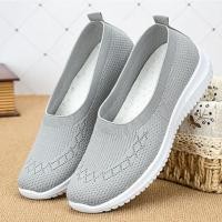 ราคา รองเท้าผ้าใบ สุขภาพ ลำลองผู้หญิง สลิปออน 3 สี รุ่น BQ1 ลายฉลุ ระบายอากาศดี (23980638850)