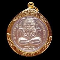 ราคา K624 พระปิดตา พังพระกาฬ วัดเขาอ้อ พัทลุง รุ่นแรก ปี2567 เนื้อโลหะ กรอบทองไมครอน พร้อมส่ง (23443325913)