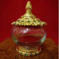 ราคา ผอบเล็ก ยอดสูง งานเรซิ่นปิดทองประดับพลอยกระจก ที่ใส่พระธาตุ งานผอบใส่พระธาตุงานเรซิ่น ลงรักปิดทอง ประดับพลอยกระจก ขนาดฐาน 4 เซน สูง 7 5 (346312946)