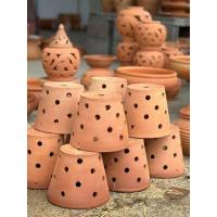 ราคา กระถางดินเผา 7 8นิ้ว แขวนได้ กระถางฉลุดินเผา ปลูกกล้วยไม้ได้คะ (22207982435)