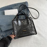 ราคา กระเป๋าสะพายข้างทรงสี่เหลี่ยมผืนผ้าแบบถือได้สำหรับผู้หญิงในช่วงฤดูใบไม้ผลิและฤดูร้อน 2024 กระเป๋าสะพายข้างแบบใสสำหรับเด็กผู้หญิง กระเป๋าสะพายข้างแบบลำลองขนาดใหญ่ กระเป๋าสะพายข้างแบบสะพายข้าง (23502516