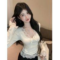 ราคา เสื้อยืดแขนยาวผู้หญิงสไตล์เกาหลีทรงเข้ารูป ดีไซน์ลูกไม้ ทรงเข้ารูป ดีไซน์เข้ารูป เสื้อเชิ้ตชั้นใน ฤดูใบไม้ร่วง 2024 (24847572628)