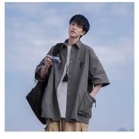 ราคา เสื้อเชิ้ตผู้ชาย เสื้อเชิ้ตแขนสั้น Oversize มีกระเป๋า3 เบา ทรงหลวม ลำลอง สไตล์เกาหลี (22775554356)