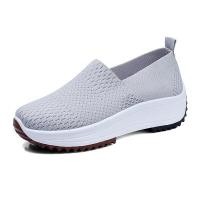 ราคา รองเท้าผ้าใบสลิปออน รองเท้าลำลองผู้หญิง รองเท้าผ้าใบเสริมส้น (22366219584)