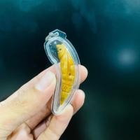 ราคา เขี้ยวหมูตัน แกะลายเสือ หลวงพ่อนก วัดสังกะสี จารยันต์เต็ม พร้อมเลี่ยมกรอบกันน้ำ BANG BEEM (17440756385)