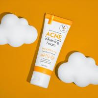 ราคา 1 แถม 1 โฟมน้องฉัตร Vc Vit C Acne Foam แถมฟรี VIT C ACNE WHITENING SOAP สบู่ ผิวหมองคล้ำ ขนาด 30g (15494581498)