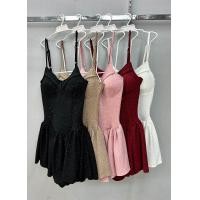 ราคา D มินิเดรสสายเดี่ยวคอวี กระโปรงบานระบาย ผ้ายืดวิ้ง (24636874517)