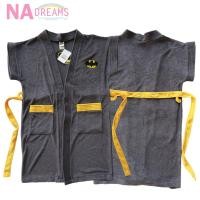 ราคา DC ชุดคลุมอาบน้ำ ชุดคลุมอาบน้ำเด็ก ชุดคลุมว่ายน้ำ ชุดคลุมลายการ์ตูน ซุปเปอร์แมน แบทแมน ลิขสิทธ์แท้ จาก NADreams (21982427152)