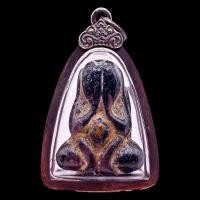 ราคา K657 พระปิดตา หลวงปู่นาค วัดห้วยจระเข้ เนื้อผง คลุกรัก ปี 2435 เลี่ยม กรอบพระ โบราณ ขนาด 3 0X5 0 ซม (24461774254)
