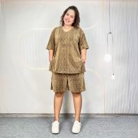 ราคา ชุดเซ็ท ไซส์ใหญ่ เสื้อคอวี แขนสั้น ดีเทลผ่าข้าง กางเกงขาสั้น เอวยางยืด ผ้าชีฟองผสมกำมะหยี่ เนื้อผ้านิ่ม ยืดหยุ่น ใส่สบาย cb608 (24831273996)