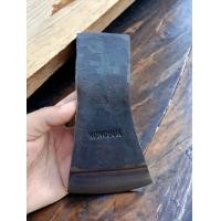 ราคา หัวขวาน ขวาน Axe ตราหนองบัว สินค้าพร้อมจัดส่ง ทรงเสือสวีเดน ขนาด 1 1 4 ปอนด์ หน้าคม 7 5 8 5 ซม หัวขวานตีจากเหล็กแหนบ 100 ตีร้อนขึ้นรูปเจาะรูด้วยเหล็กชิ้นเดียว (16080890983)