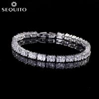 ราคา Segstop ขายแฟชั่นหรูหราต่างหูเครื่องประดับคุณภาพสูง18K ทองคำขาวชุบตัด AAA CZ หินกำไลข้อมือสำหรับงานเลี้ยงค็อกเทล B063 (2552790689)