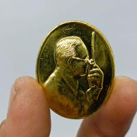 ราคา Bเหรียญในหลวง ทรงวิทยุ เนื้อทองเหลืองเเท้ (18621206175)
