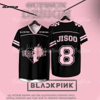 ราคา OFSDIY เสื้อยืดกีฬาสตรี เสื้อยืด Blackpink กลุ่มไอดอล คอนเสิร์ตแขนสั้น เสื้อวอร์มสีชมพูสีดำ เสื้อยืดแฟนคลับ Blink ผู้หญิงบวกขนาดเสื้อยืดหลวม ๆ (24534902339)