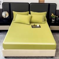 ราคา สีทึบผ้าปูเตียงแบบพอดีไหมน้ำแข็งแผ่นเดี่ยว ราชินี เตียงราชาพร้อมสายรัด (24588708580)