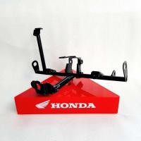 ราคา ขายึดหม้อกรองอากาศ เหล็กจับตะกร้าหน้า แท้ศูนย์ WAVE125 i ไฟหน้าLED ปี2019 2022 ระหัส 64221 K73 T60 (24380709412)