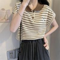 ราคา เสื้อปกคอแขนสั้นลายทางพร้อมการออกแบบสีตัดกันเสื้อสเวตเตอร์ถักปักลายโปโลเสื้อเอวลอย (21932375303)