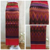 ราคา ผ้าถุงไหม ผ้าซิ่นไหมขนาด 2หลา ผ้าไหมรับไหว้ ผ้าซิ่นตีนแดง (24173774578)