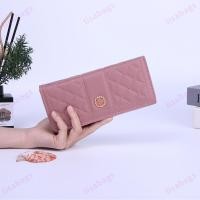 ราคา CD25 กระเป๋าตัง กระเป๋า2พับยาว ผู้หญิงกระเป๋าสตางค์ ไซส์ยาว2 พับ มีช่องใส่ธนบัตร 4 ช่องแนวยาว มีช่องซิปด้านใน 1 ช่อง (24291381270)