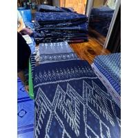 ราคา ผ้าย้อมครามสกลนคร พันคอและคลุมไหล่ by Pakapong Idea (22576157277)