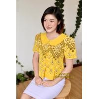 ราคา เสื้อพื้นเมืองหญิง คอจีน คอบัว คอวี ลายขอลายไทย สีเหลือง (22353115651)