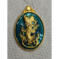 ราคา เหรียญปู่ฤๅษีเดินดง สีประจำวัน หลวงพ่อเปิ่น วัดบางพระ จ นครปฐม มีโค้ดหมายเลข มีพุทธคุณ ในด้านของการคุ้มกันภัยและมหานิยม พ่อแก่ถือเป็นบรมครู ของคนในแวดวงศิลปะ บูชาแล้วจะช่วยเสริมสิริมงคล มีความเจริญก้า