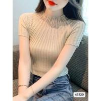 ราคา Perfect 47220 เสื้อยืดคอกลมสูง แต่งกากเพชรรอบตัว เพราะ Shine bright like a diamond สินค้าพร้อมส่ง (20646883454)