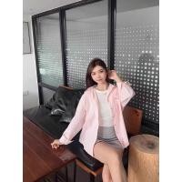 ราคา เสื้อเชิ้ตแขนยาวลายทางสีชมพู ทรงหลวม สำหรับผู้หญิง ฤดูใบไม้ร่วง 2025 แฟชั่นสตรีท คอโปโล ปกโปโล ปกโปโล (24826584429)