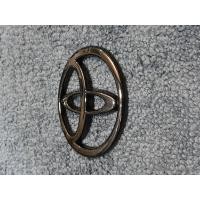 ราคา โลโก้ โตโยต้า สีดำเงา piano black ด้านท้าย 10 0cm x 7 0 cm ใส่กับ วีออส 2013 17 โคโลล่า AE 100 111 TOYOTA VIOS 2013 2017 ALTIS 2000 2002 CAMRY COROLLA (10092315028)