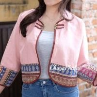 ราคา เสื้อคลุมคอจีนแต่งลายผ้าทอ เสื้อผ้าฝ้าย เสื้อพื้นเมือง (24645161938)