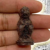 ราคา หนุมานนั่งยองหรือพญาวานร หลวงพ่อแล แกะสลักเนื้อกะลาตาเดียว บูชาเสริมอำนาจบารมี แคล้วคลาดปลอดภัย อันตรายที่มองไม่เห็น (16518930084)