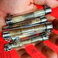 ราคา ตะกรุดหลวงพ่อรุ่ง วัดท่ากระบือ สุดยอดแห่งตะกรุดปราบอาถรรพ์ อาราธนาทำน้ำมนต์ได้ เลี่ยมใส่ปลอกสแตนเลสอย่างดี (10808048880)