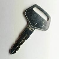 ราคา กุญแจรถkomatsu 787 กุญแจรถขุด รถตัก รถแบคโฮ ดอกกุญแจรถขุด komatsu excavator พร้อมส่งจากไทย (24092003843)