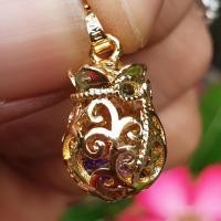 ราคา จี้ ถุงเงิน ถุงทอง ถุงนาค พลอยนพเก้า เรียกทรัพย์ เงินทองไหลมาเทมา เกรดพรีเมี้ยมไม่ลอกไม่ดำไม่แพ้แน่นอน แถมฟรียันต์ (1410294199)