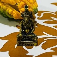 ราคา ปู่ฤาษีตาวัว เนื้อทองเหลือง ขนาด3ซม ใส่ห้อยคอได้ หรือ ตั้งบูชาหน้ารถ ท่านเมตตาช่วยทุกเรือง องค์ครูเเรง (14531898711)