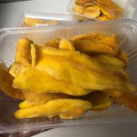 ราคา มะม่วงอบแห้งธรรมชาติ สูตรน้ำตาลน้อย 300 กรัม (17509448431)